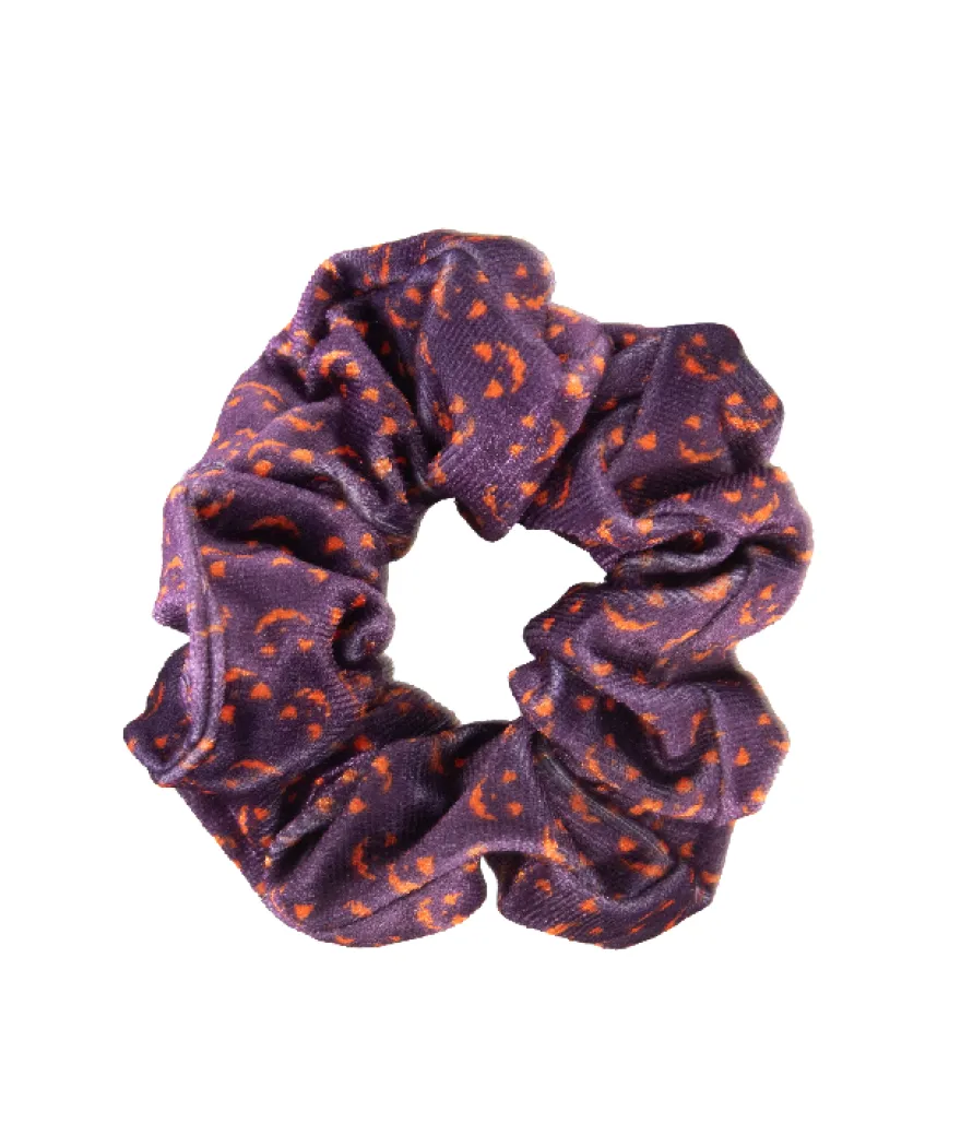 LOCZEK SCRUNCHIE WELUROWA – fioletowe gumki do włosów w różnych wzorach